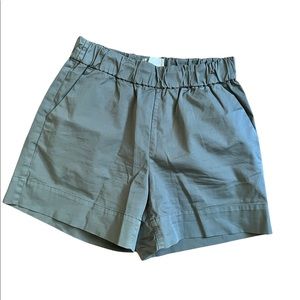 Everlane - The Easy Short